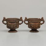 1084 9570 GARDEN URNS